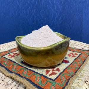 پودر چای کرک در کاسه